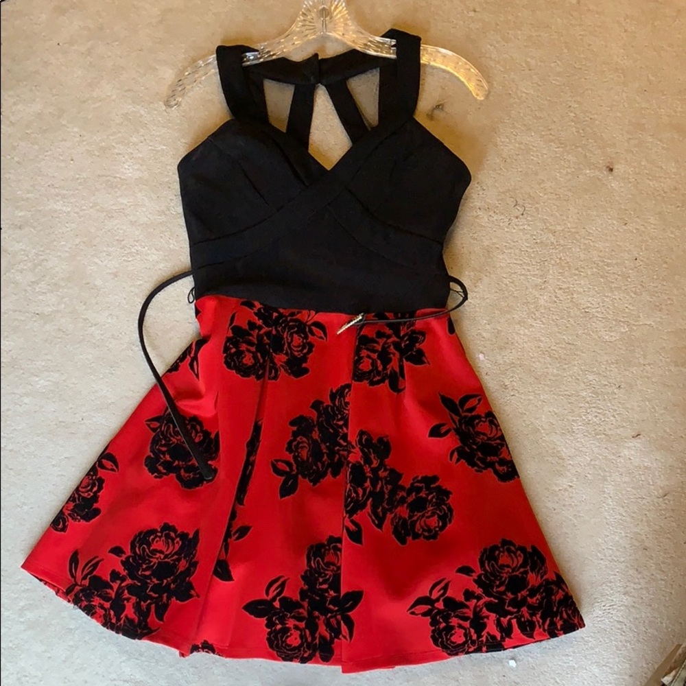 Cute homecoming dress
